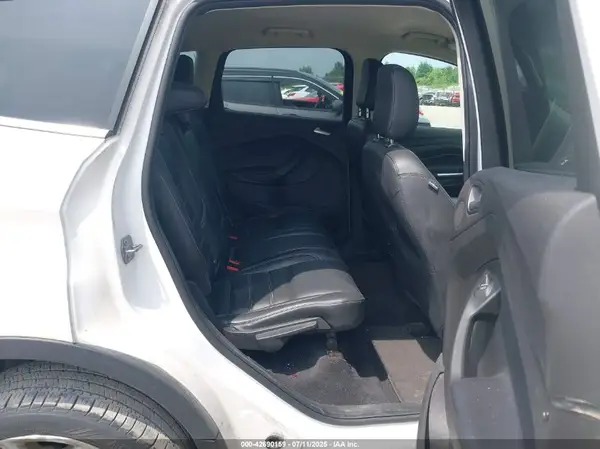 1FMCU9J90KUA86338 2019 FORD ESCAPE - Image 8