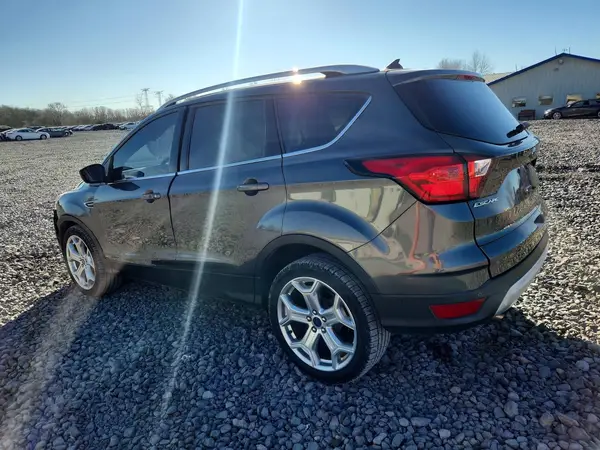 1FMCU9J90KUB22321 2019 FORD ESCAPE - Image 2