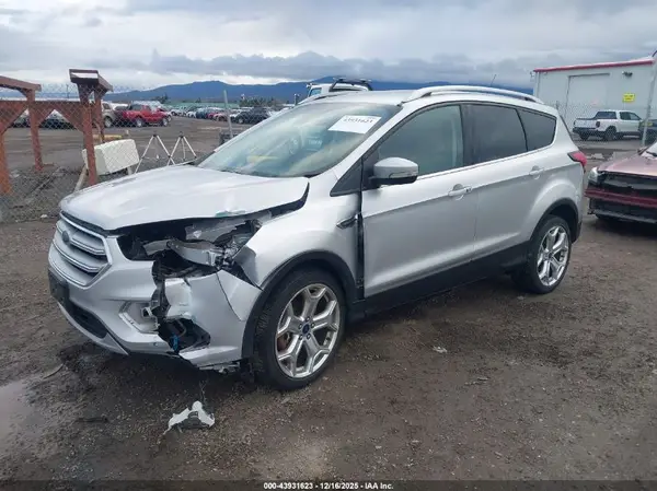 1FMCU9J90KUB29009 2019 FORD ESCAPE - Image 2