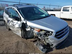 1FMCU9J90KUB38972 2019 FORD ESCAPE