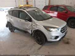 1FMCU9J90KUB40009 2019 FORD ESCAPE