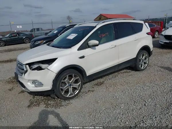 1FMCU9J90KUB48529 2019 FORD ESCAPE - Image 2