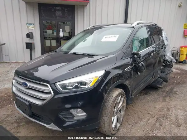 1FMCU9J90KUB49048 2019 FORD ESCAPE - Image 2