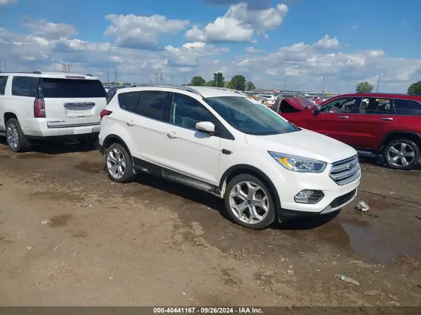 1FMCU9J90KUB83202 2019 FORD ESCAPE - Image 1