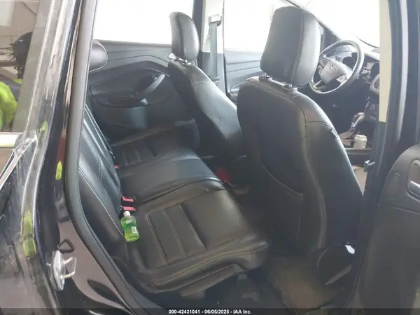 1FMCU9J90KUC04436 2019 FORD ESCAPE - Image 8