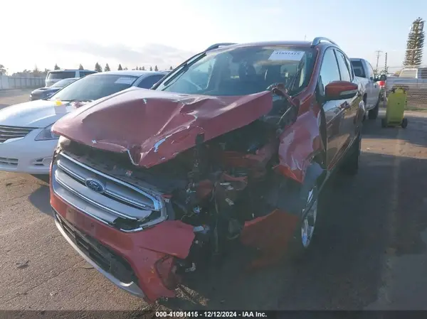 1FMCU9J90KUC32396 2019 FORD ESCAPE - Image 2