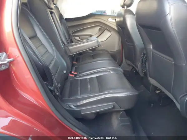1FMCU9J90KUC32396 2019 FORD ESCAPE - Image 8