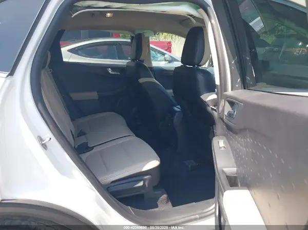1FMCU9J90LUA39747 2020 FORD ESCAPE - Image 8