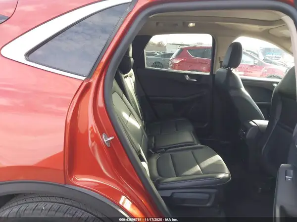 1FMCU9J90LUB09490 2020 FORD ESCAPE - Image 8