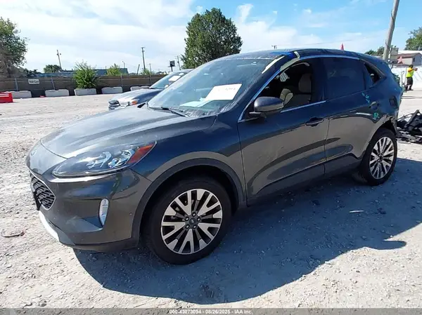 1FMCU9J90LUB16214 2020 FORD ESCAPE - Image 2