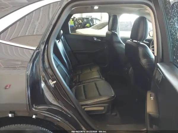 1FMCU9J90LUB54543 2020 FORD ESCAPE - Image 8