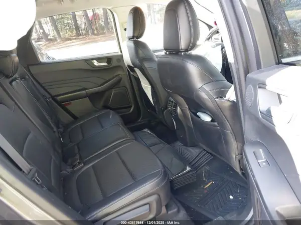 1FMCU9J90MUA58624 2021 FORD ESCAPE - Image 8