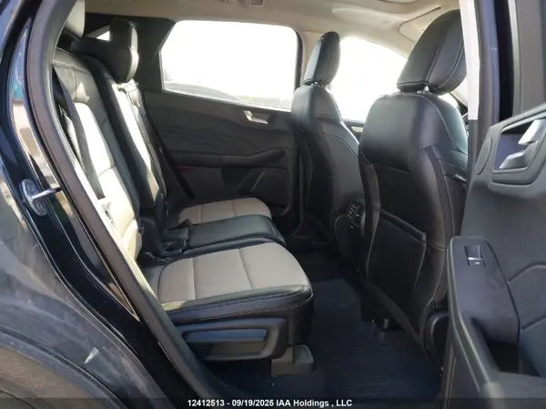 1FMCU9J90MUA76038 2021 FORD ESCAPE - Image 8