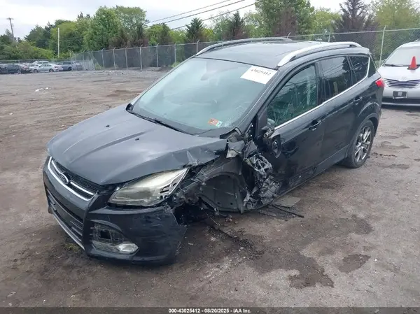 1FMCU9J91GUA79955 2016 FORD ESCAPE - Image 2