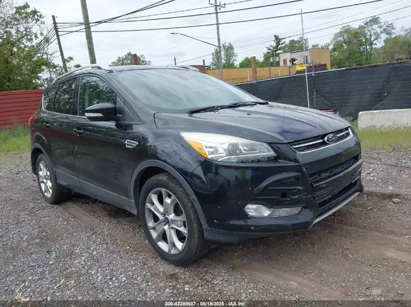 1FMCU9J91GUB35876 2016 FORD ESCAPE - Image 1