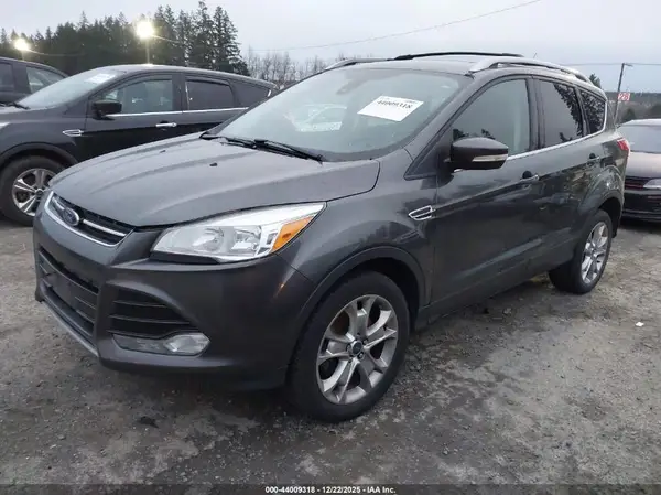 1FMCU9J91GUC71330 2016 FORD ESCAPE - Image 2