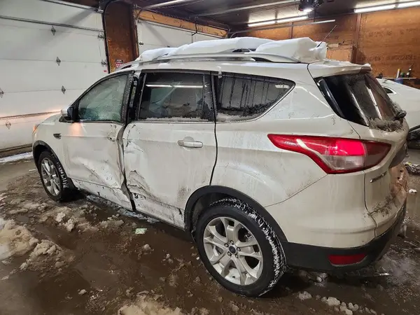 1FMCU9J91GUC74468 2016 FORD ESCAPE - Image 2