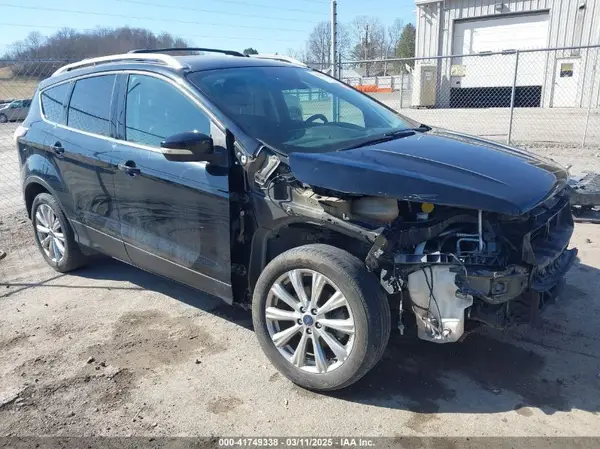 1FMCU9J91HUA47797 2017 FORD ESCAPE - Image 1