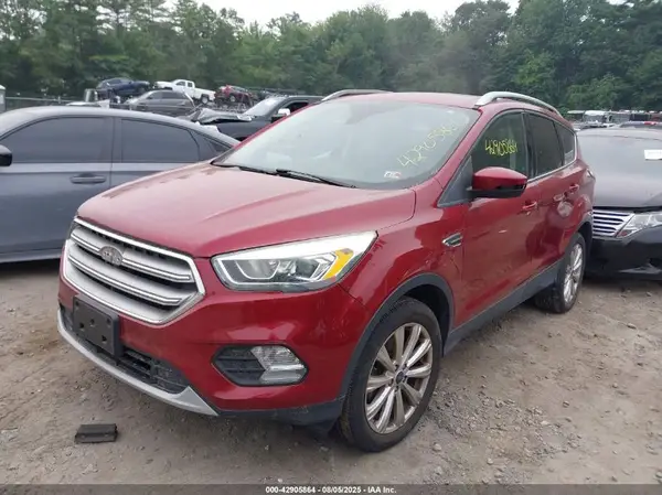 1FMCU9J91HUA73672 2017 FORD ESCAPE - Image 2