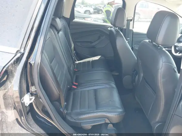1FMCU9J91HUB01082 2017 FORD ESCAPE - Image 8
