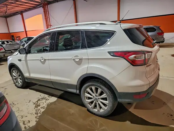 1FMCU9J91HUB09442 2017 FORD ESCAPE - Image 2