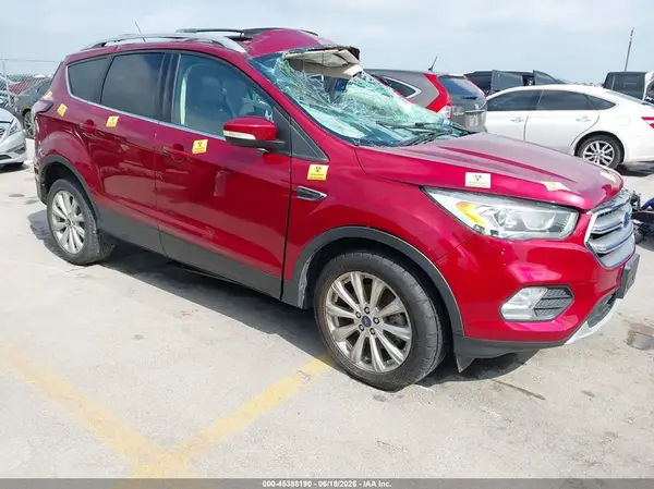 1FMCU9J91HUB34065 2017 FORD ESCAPE - Image 1