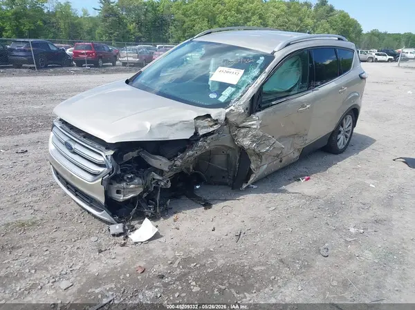 1FMCU9J91HUB54106 2017 FORD ESCAPE - Image 2