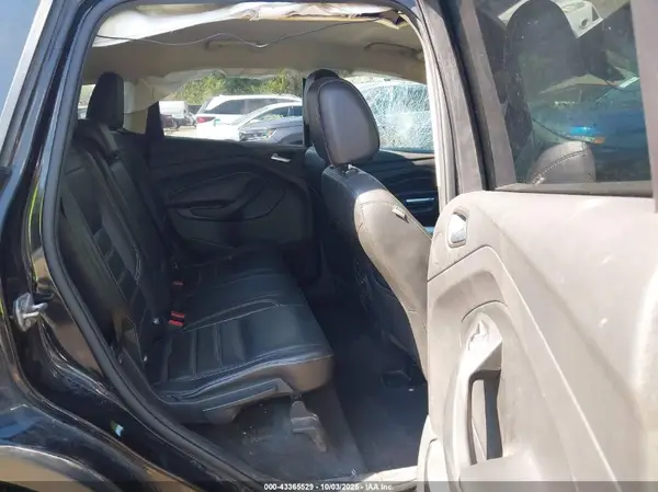 1FMCU9J91HUB62240 2017 FORD ESCAPE - Image 8