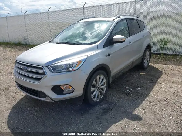 1FMCU9J91HUB69950 2017 FORD ESCAPE - Image 2