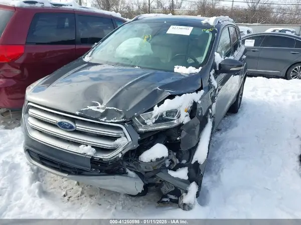 1FMCU9J91HUB76736 2017 FORD ESCAPE - Image 2
