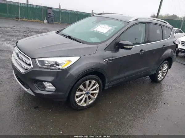 1FMCU9J91HUB94864 2017 FORD ESCAPE - Image 2