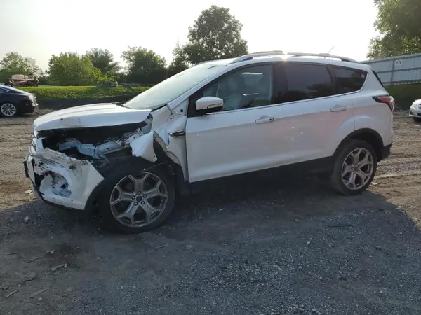 1FMCU9J91HUD25050 2017 FORD ESCAPE - Image 1