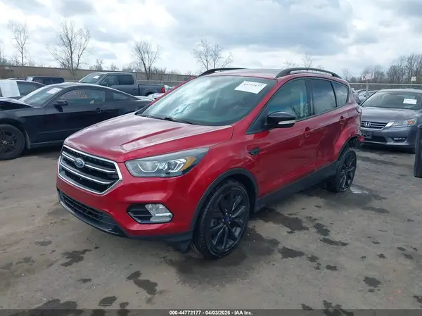 1FMCU9J91HUD63829 2017 FORD ESCAPE - Image 2