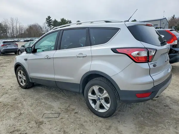 1FMCU9J91HUE61453 2017 FORD ESCAPE - Image 2