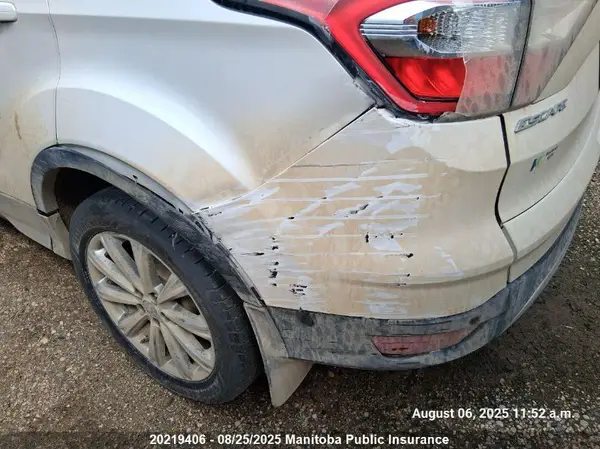 1FMCU9J91JUA00646 2018 FORD ESCAPE - Image 8