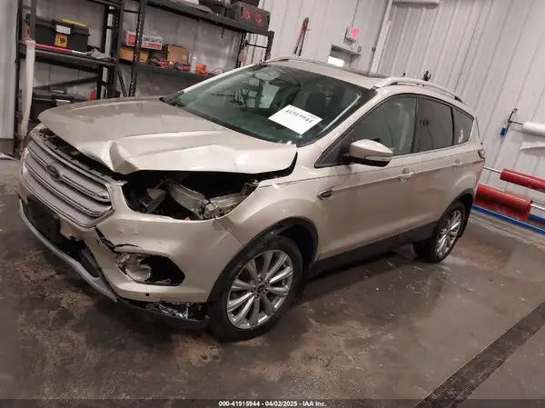 1FMCU9J91JUA06236 2018 FORD ESCAPE - Image 2