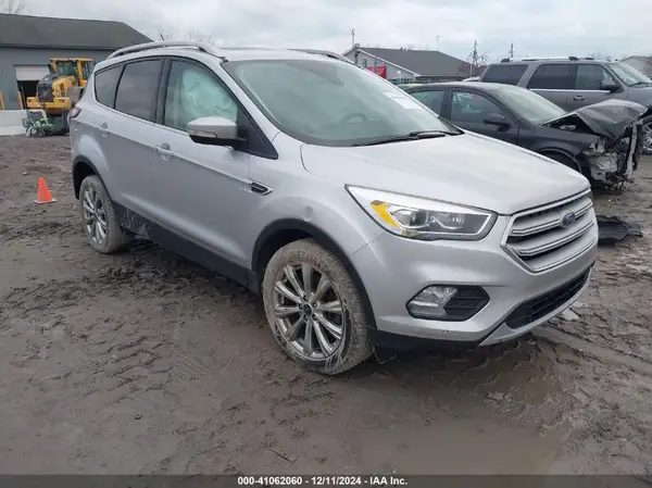 1FMCU9J91JUA20766 2018 FORD ESCAPE - Image 1
