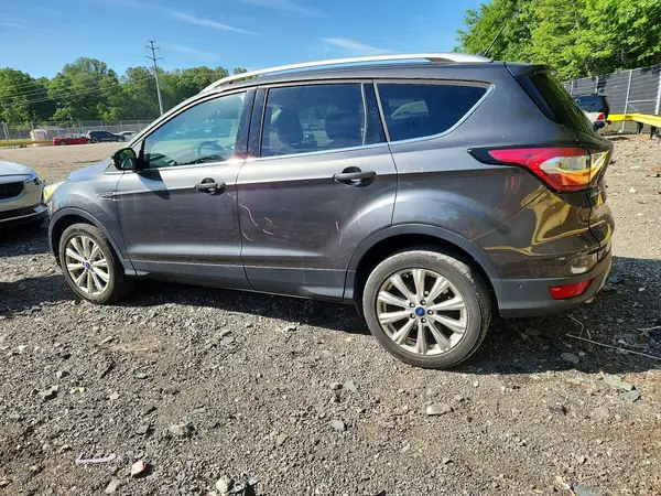 1FMCU9J91JUA28009 2018 FORD ESCAPE - Image 2