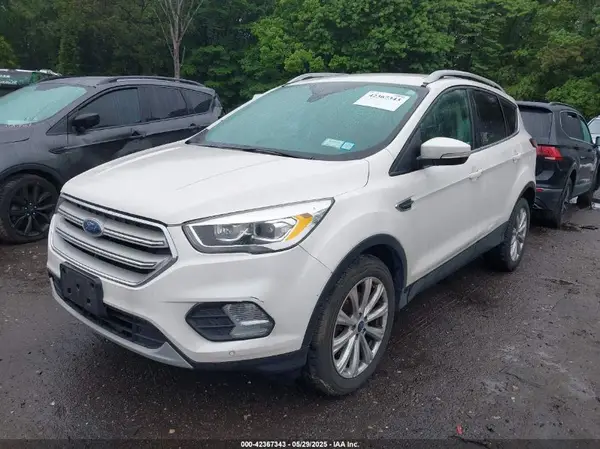 1FMCU9J91JUA61866 2018 FORD ESCAPE - Image 2