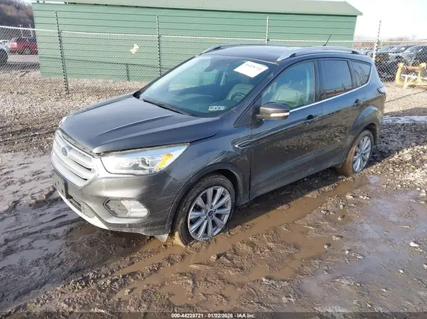 1FMCU9J91JUA65335 2018 FORD ESCAPE - Image 2