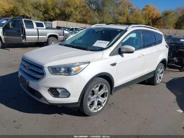 1FMCU9J91JUB60848 2018 FORD ESCAPE - Image 2