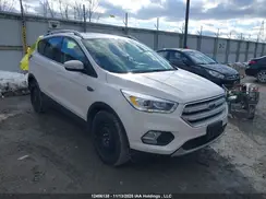 1FMCU9J91JUC21776 2018 FORD ESCAPE