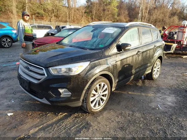 1FMCU9J91JUC89821 2018 FORD ESCAPE - Image 2