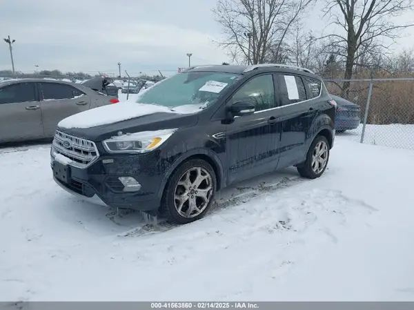 1FMCU9J91JUD34675 2018 FORD ESCAPE - Image 2