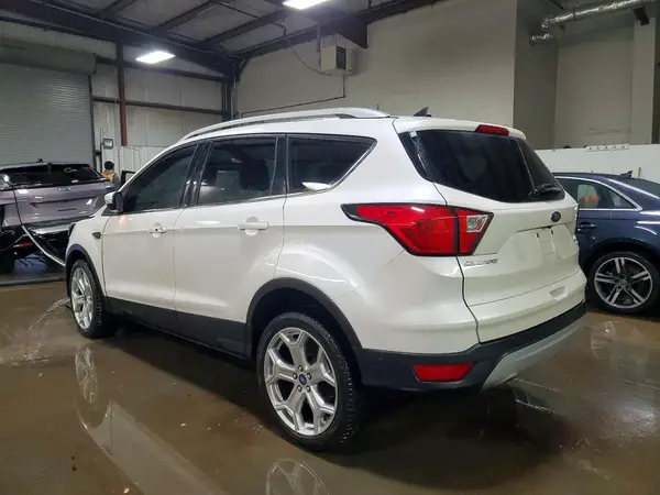 1FMCU9J91KUA32224 2019 FORD ESCAPE - Image 2