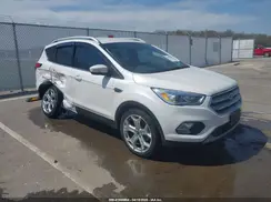 1FMCU9J91KUA39111 2019 FORD ESCAPE