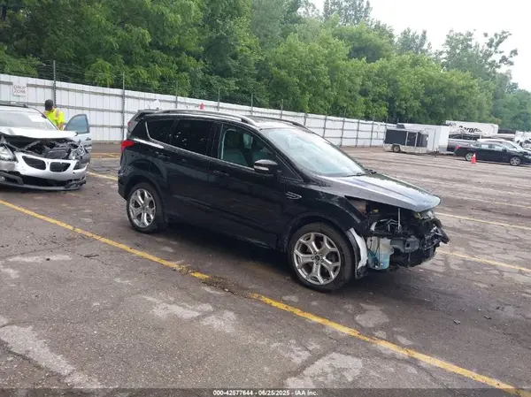 1FMCU9J91KUA43014 2019 FORD ESCAPE - Image 1