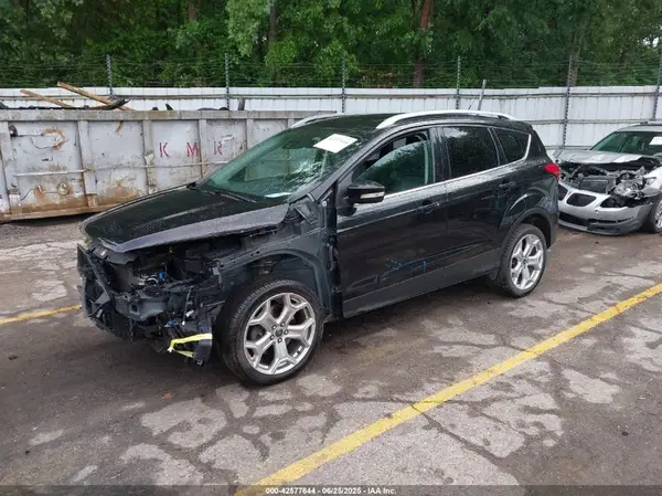 1FMCU9J91KUA43014 2019 FORD ESCAPE - Image 2