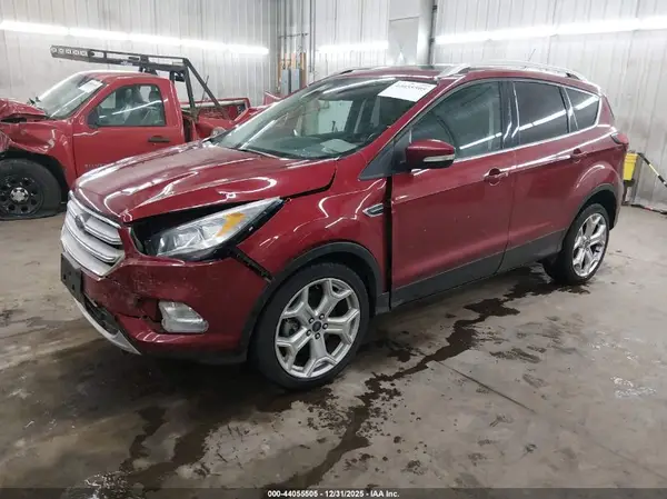 1FMCU9J91KUB04443 2019 FORD ESCAPE - Image 2