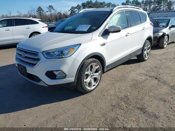 1FMCU9J91KUB21842 2019 FORD ESCAPE - Image 2